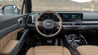 Kia Sorento - dash